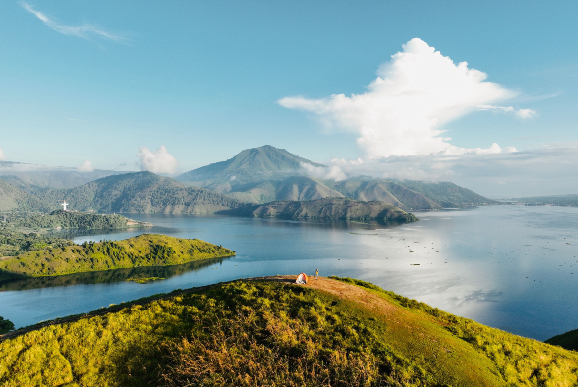 Keindahan Alam dan Budaya Indonesia yang Tak Terpisahkan